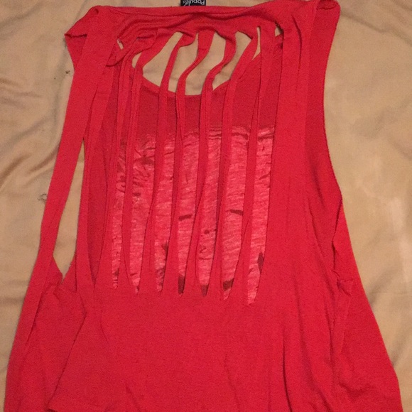 Marilyn Monroe cut up tank - Picture 4 of 4